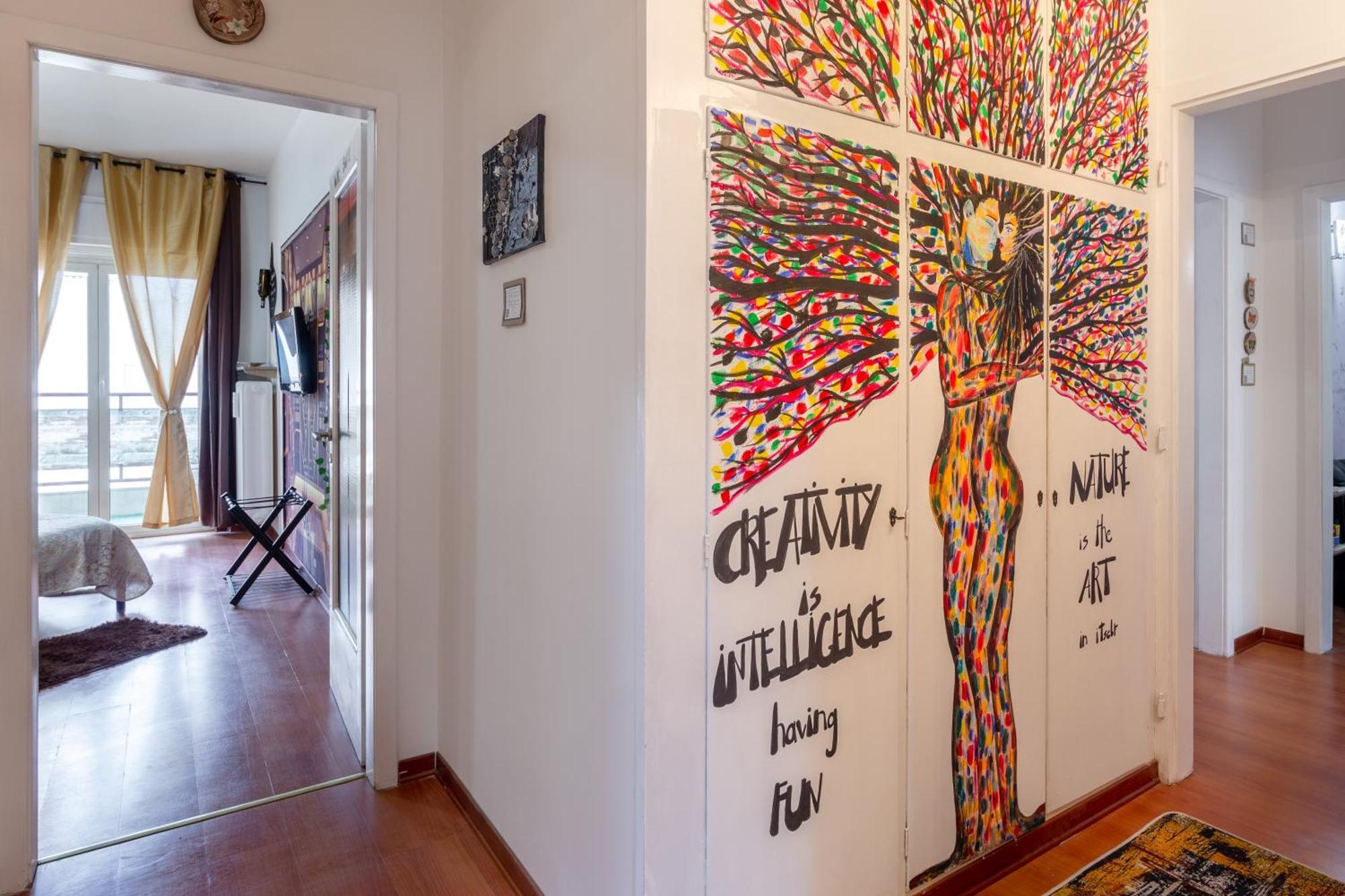 Lodge&Art Hostel Триест Экстерьер фото